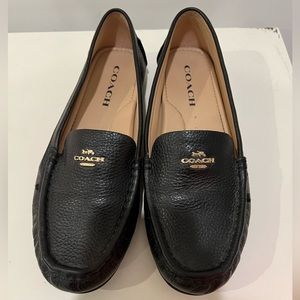 Women’s Size 7.5 Black Coach Loafers